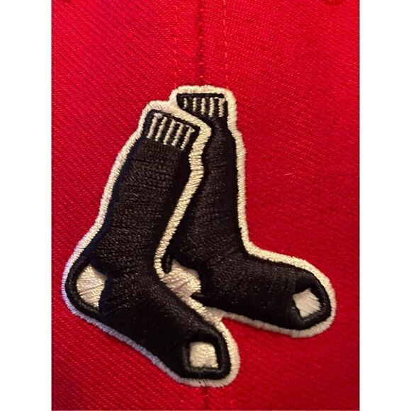 Twins Enterprise Inc. Men's Boston Red Sox Trucker Cap In Red & Black - Picture 13 of 16
